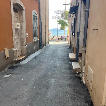Lägenhet Le Madier Ii - Au Coeur De La Ciotat